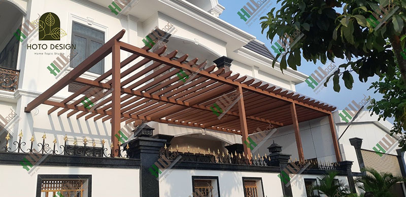 Lam hộp làm bằng gỗ nhựa ngoài trời sử dụng làm giàn pergola, giàn lam che nắng.