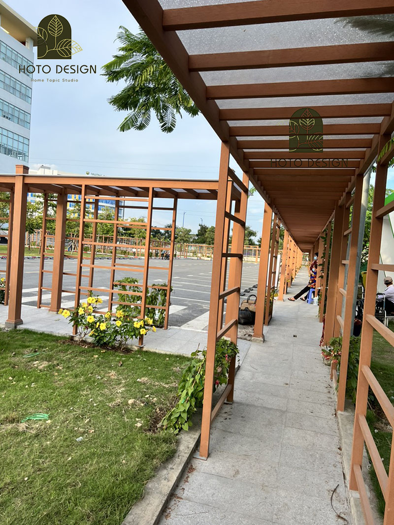 Lam hộp làm bằng gỗ nhựa ngoài trời sử dụng làm giàn pergola, giàn lam che nắng.