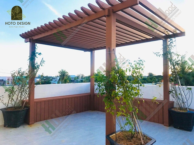 Lam gỗ nhựa composite là một loại lam gỗ chuyên dùng cho ngoài trời, ứng dụng làm giàn pergola, giàn lam che nắng, trồng dây leo, treo hoa,...